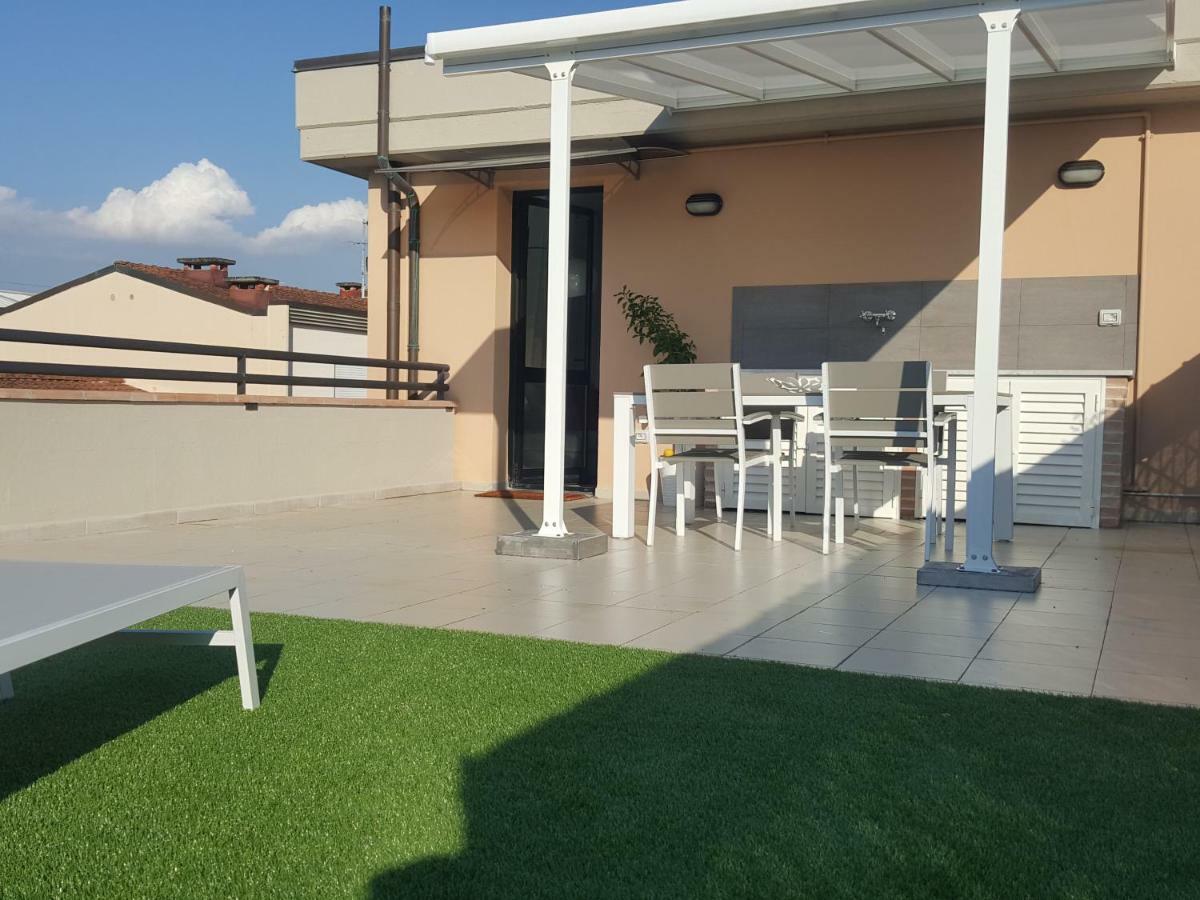 Sun Terrace Appartment Lucca Exterior photo